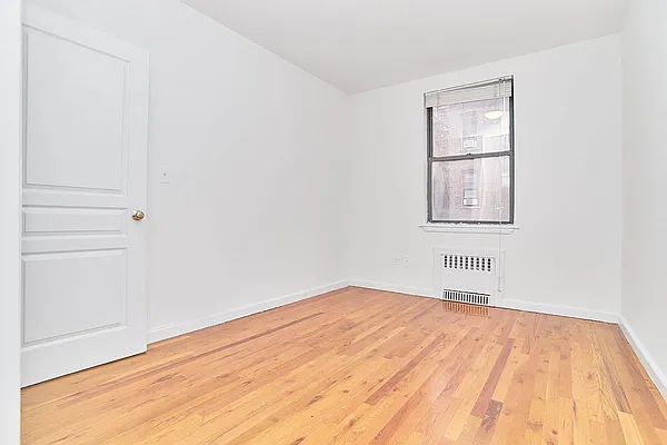 Rented by Brown Harris Stevens | media 51