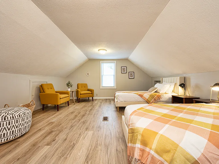 3722 Bainbridge Rd — Photo 49