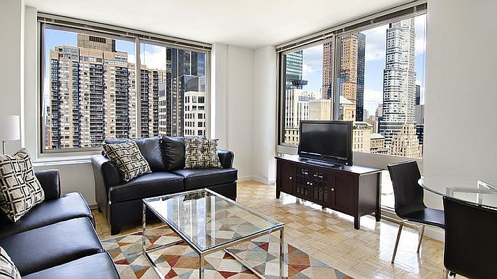 1st image of 45 W 37th St #17K
