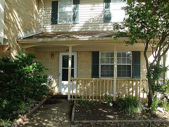 3rd image of 684 Biltmore Dr