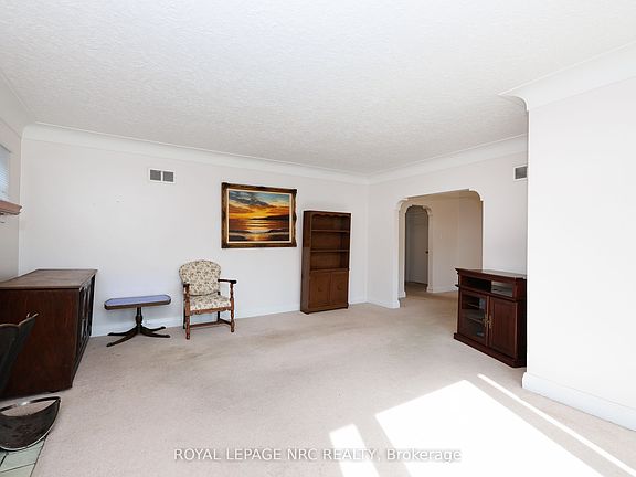 5th image of 276 Glenridge Ave