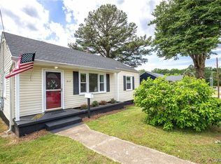 317 Fairfax Ave, Colonial Heights, VA 23834