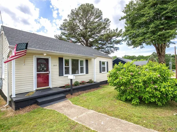 317 Fairfax Ave, Colonial Heights, VA 23834