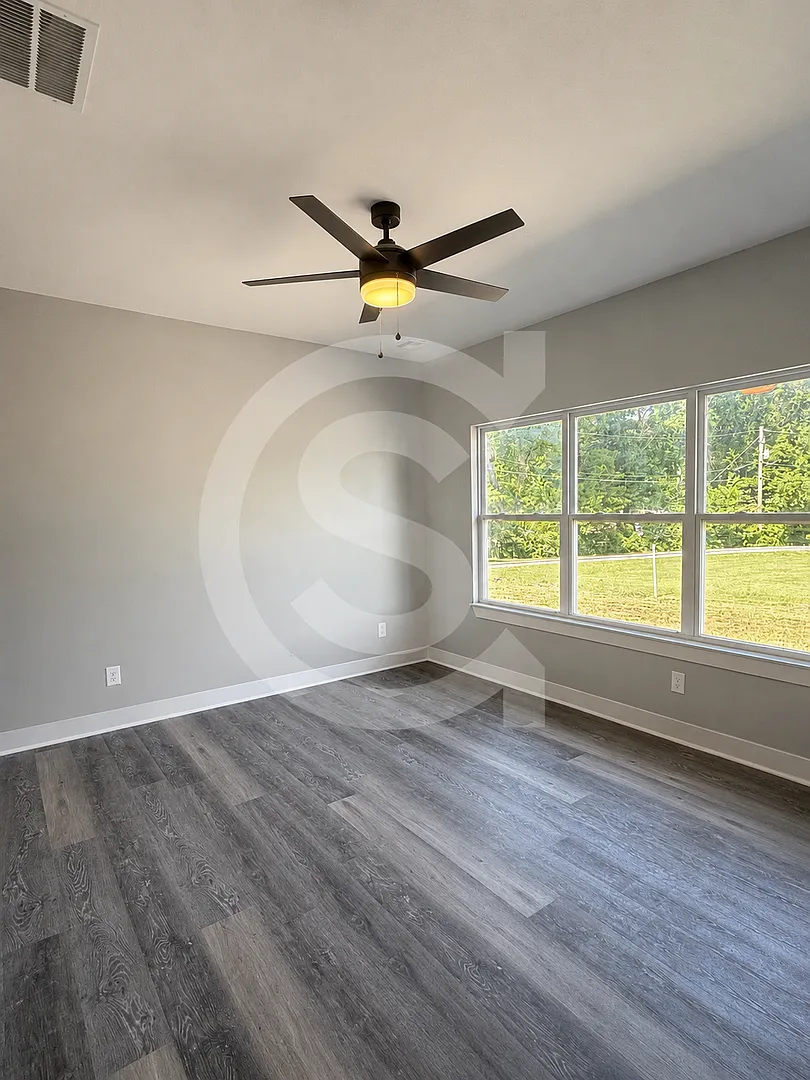 Brand New Home for Rent in Silverback Landing — Photo 4