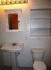 5th image of 1017 Shady Pl