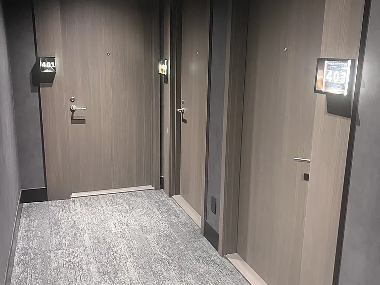 111 Bathurst St #403 — Photo 15