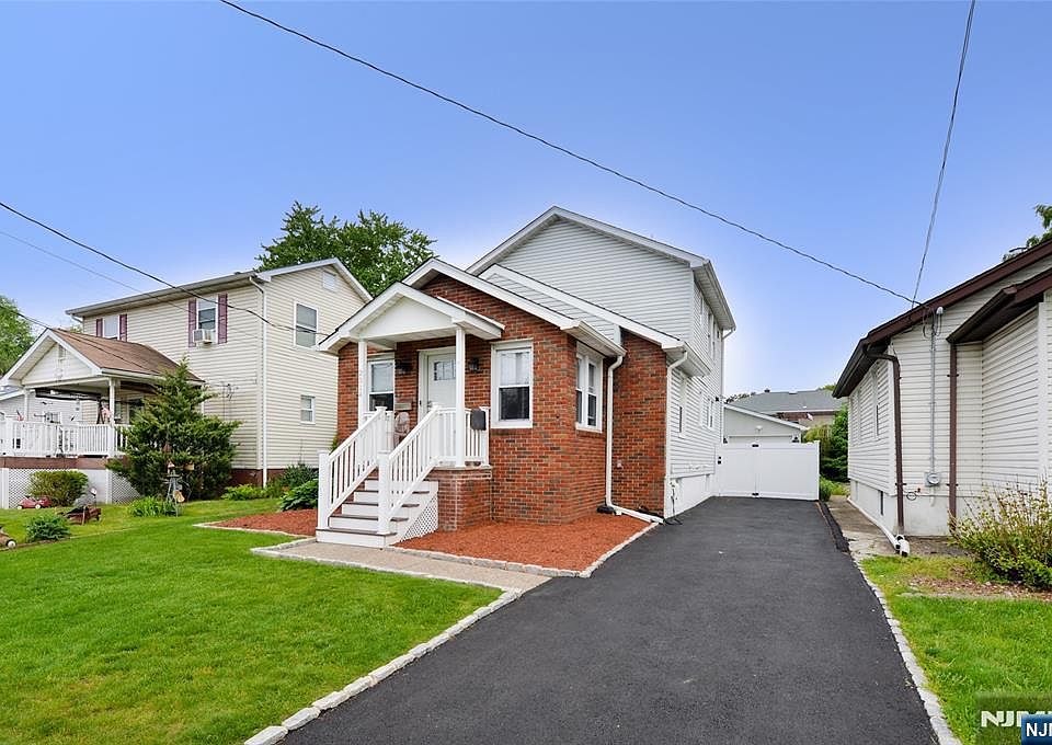 1st image of 25-14 Berdan Ave
