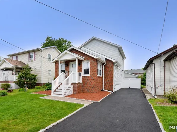 25-14 Berdan Ave, Fair Lawn, NJ 07410