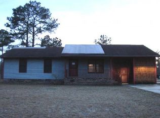 821 Willard Tatum Rd, Elizabethtown, NC 28337