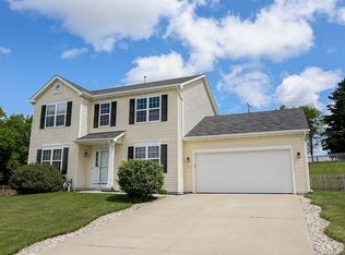 122 W Haven Dr, Watertown, WI 53094