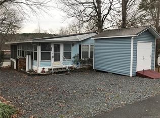 106 Sycamore St, New London, NC 28127