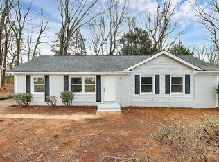 8614 Deerwood Rd, Charlotte, NC 28214