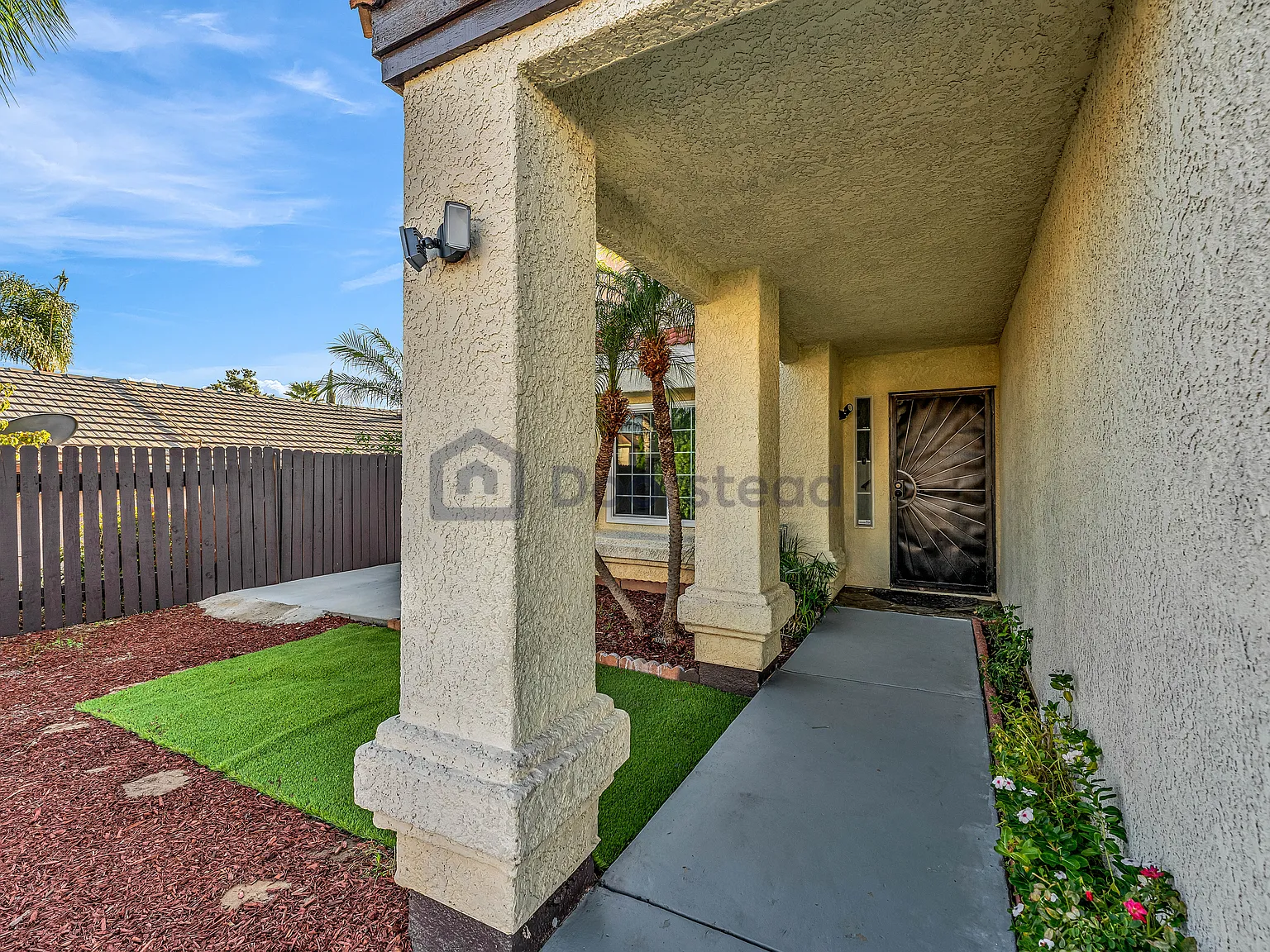 4 bed, 3.0 bath, 1739 sqft, $4,000 — Photo 4