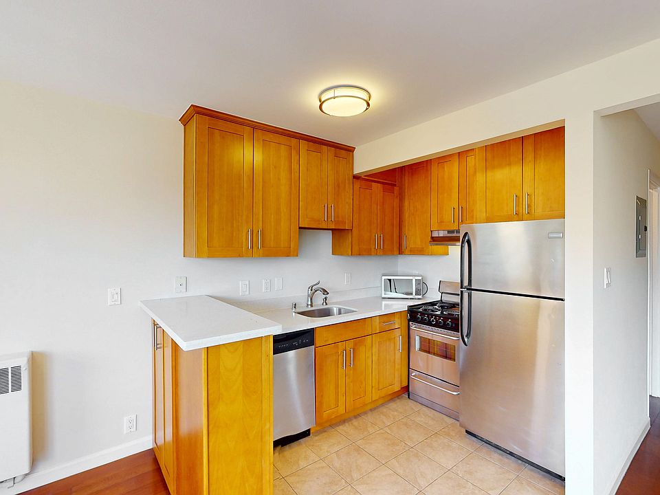 1st image of 240 Cumberland St APT 104