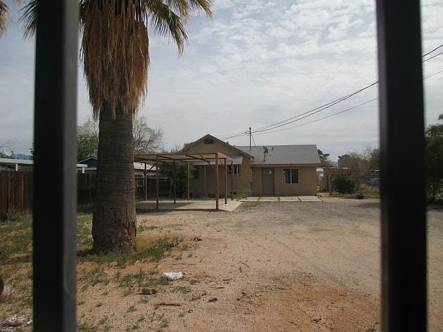 1st image of 2914 N Fontana Ave