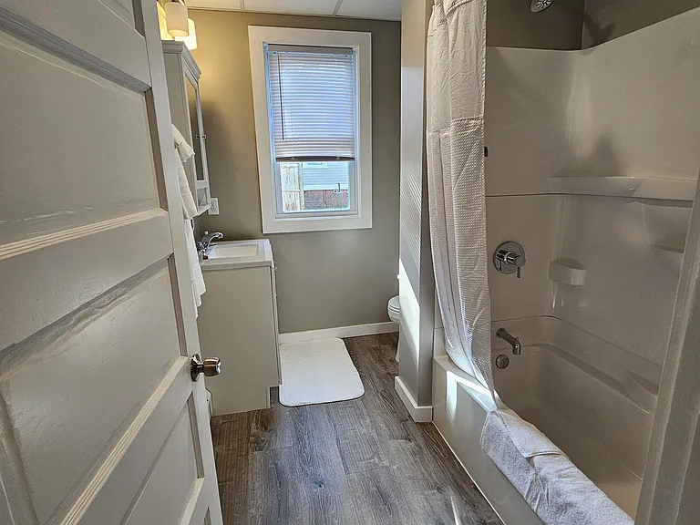 111 Hartwell St #2 — Photo 19
