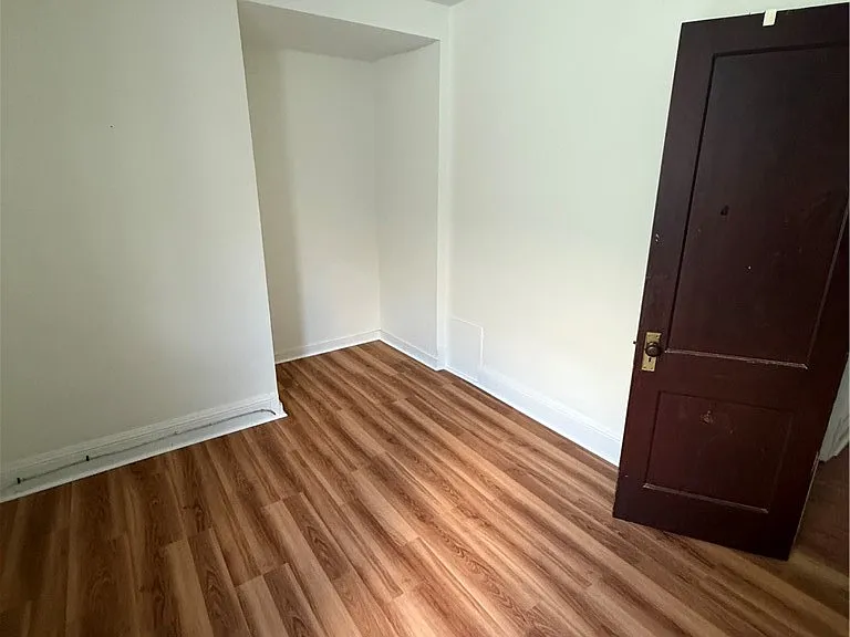 37 Inwood Pl — Photo 18