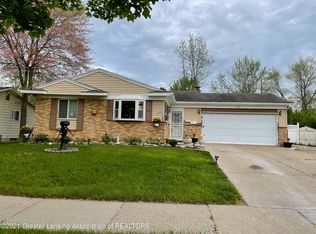 3311 Lucie St, Lansing, MI 48911