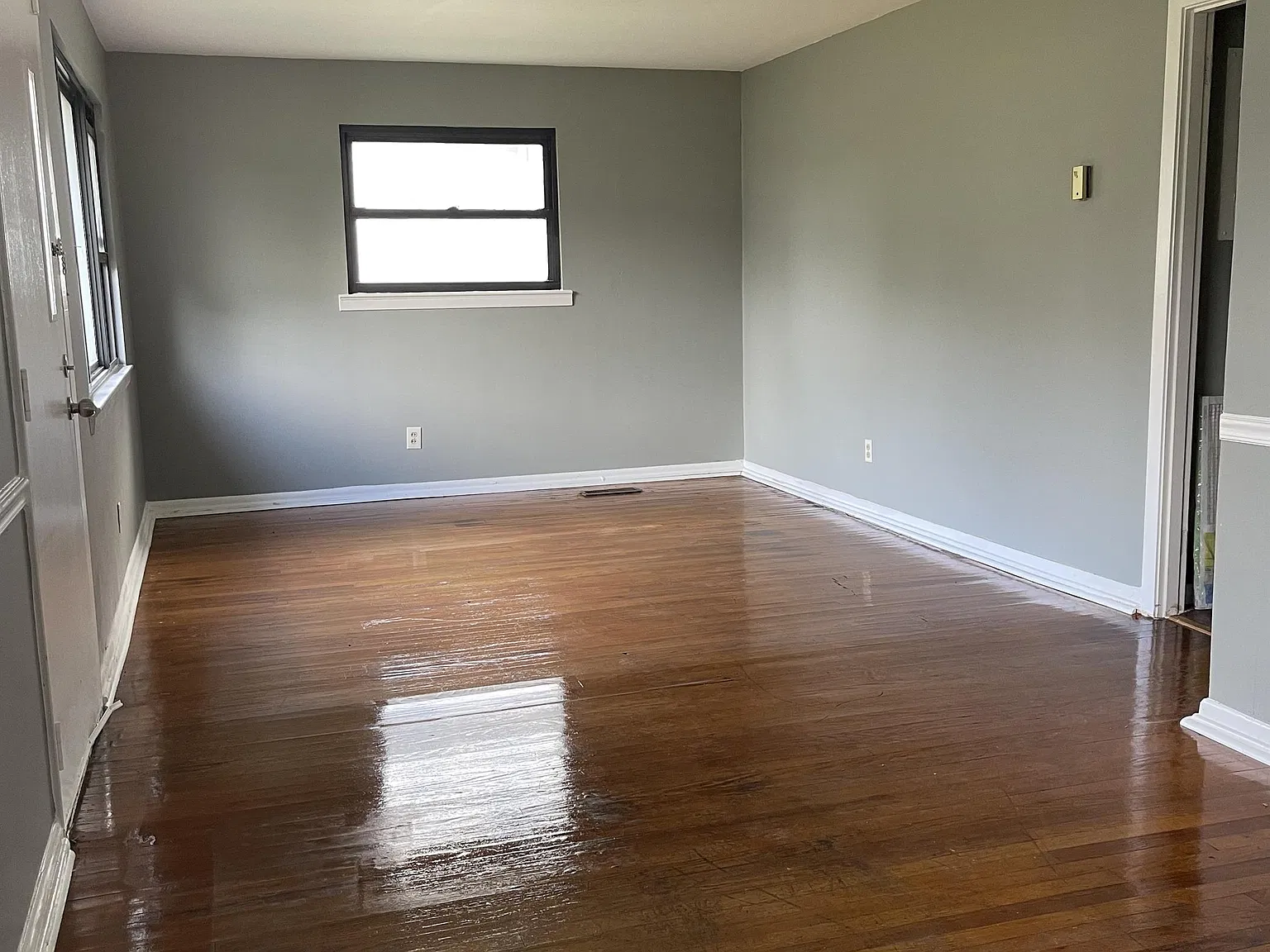 1204 Hendricks Street - 1 — Photo 3