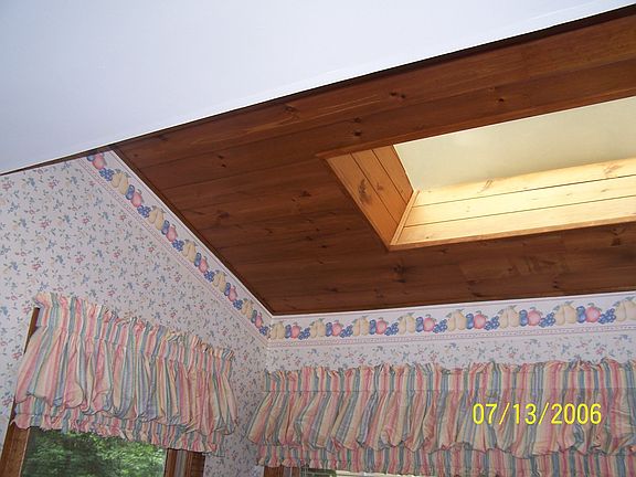 Breakfast Nook Ceiling