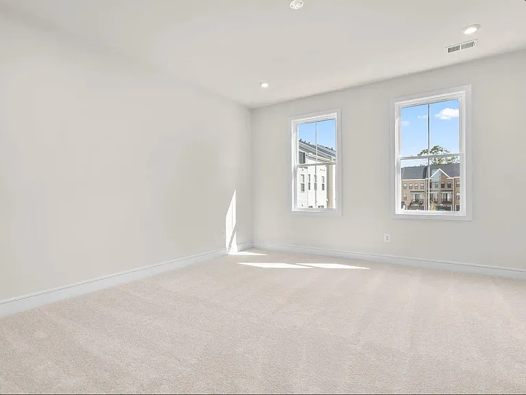 42123 Picasso Sq — Photo 19