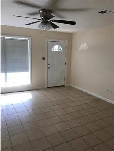 Building Photo - 2110 Cherie Dr