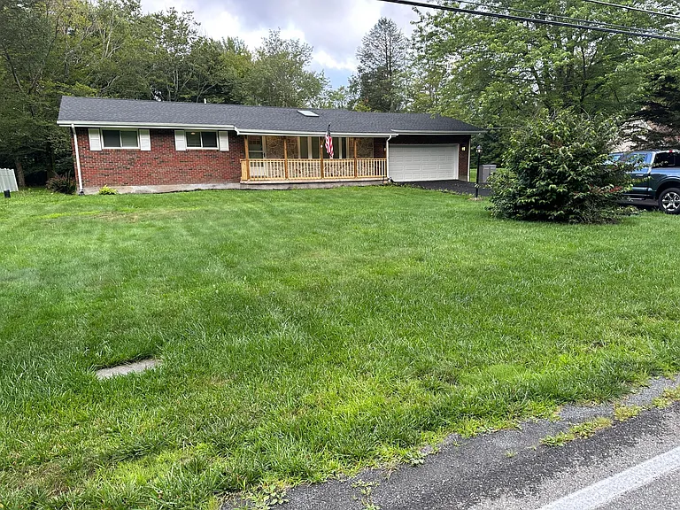 394 Hemlock Dr — Photo 29