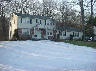 185 N Timber Ln, Cheshire, CT 06410