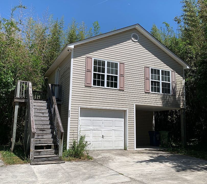 1st image of 2133 Yaupon Dr