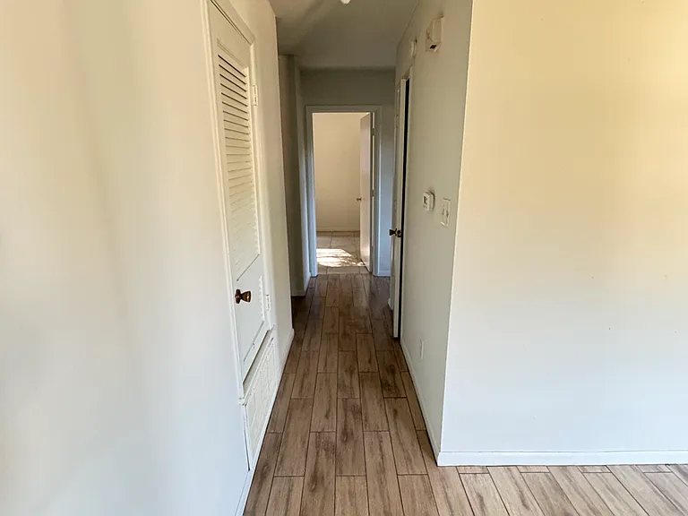 1307 Belair Rd — Photo 25