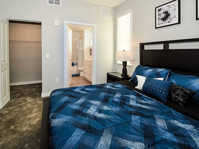The Solera at Kendall West — Photo 45