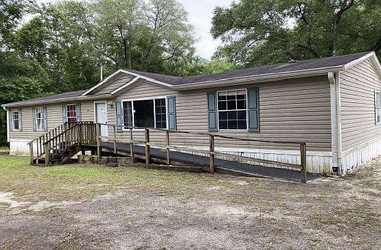 5th image of 18538 Blountstown Hwy