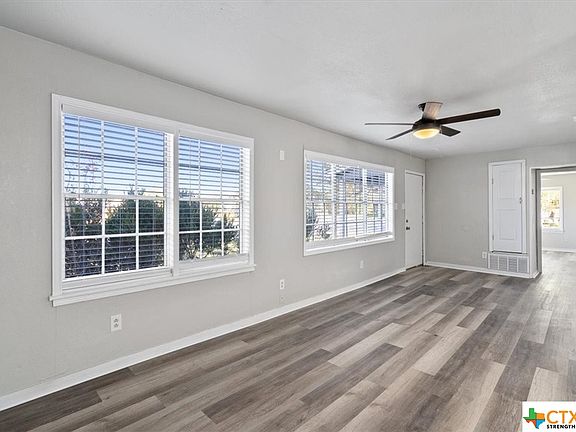 5th image of 801 N 1st St
