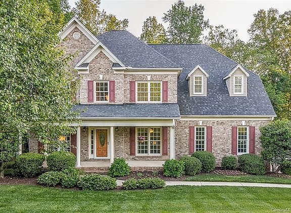 2nd image of 201 Fernbrook Dr