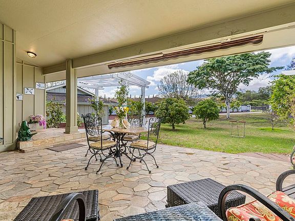 3rd image of 71-1778 Puu Lani Dr