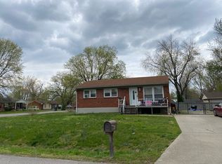 6609 Barbrook Rd, Louisville, KY 40258