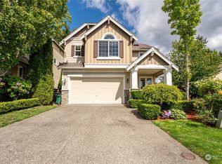 8660 NE 123rd Pl, Kirkland, WA 98034