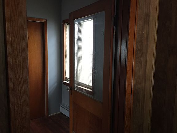 2nd image of 209 Davey St