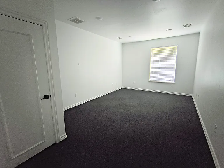 817 Irish Ln #A — Photo 23