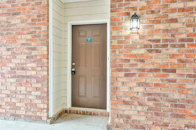 2037 Silvercrest Dr #16-H — Photo 14