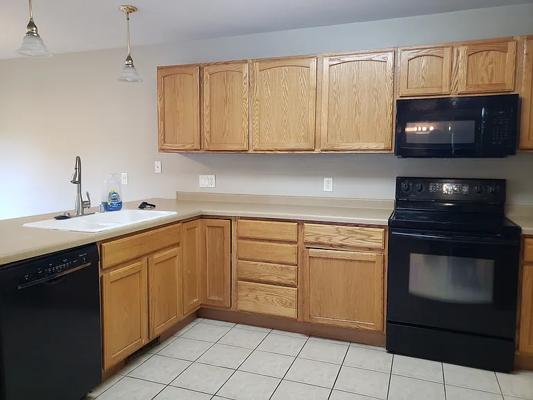 107 Llanos St #107 — Photo 6