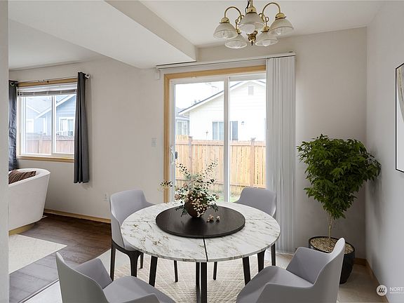 4th image of 4416 149th Street NE #156