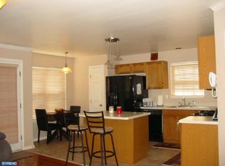 65 Walker Rd, Royersford, PA 19468