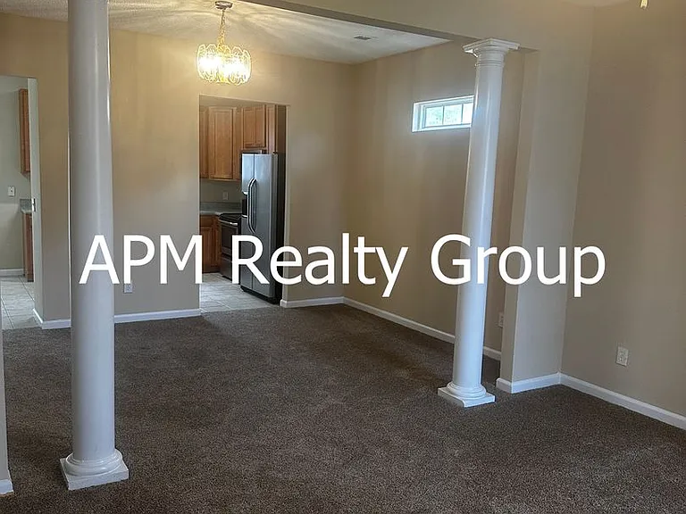 252 Bassett Loop — Photo 11
