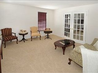 601 Rose Petal Ln, Mount Joy, PA 17552