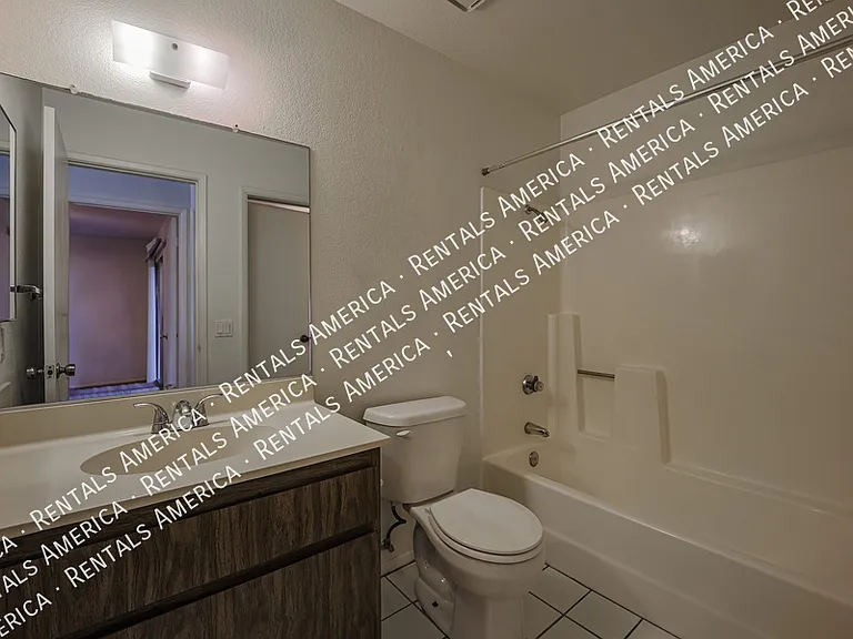 317 W Hononegh Dr #5 — Photo 19