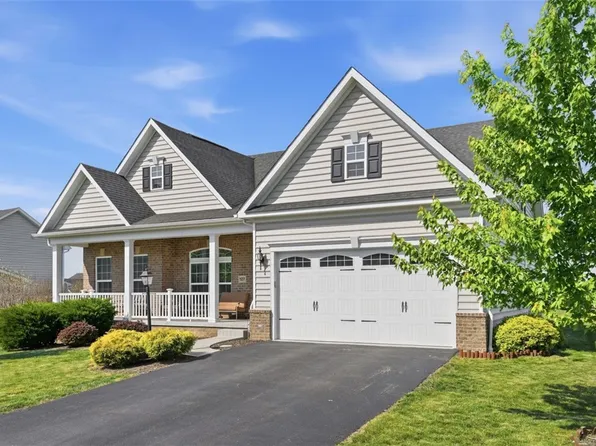 127 Olivia Ave, Mars, PA 16046