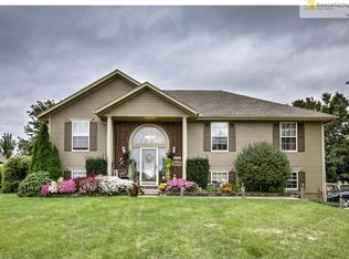 1705 Rolling Rock Rd, Raymore, MO 64083