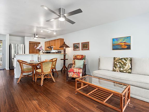 5th image of 76-134 Heenalu Rd APT 10