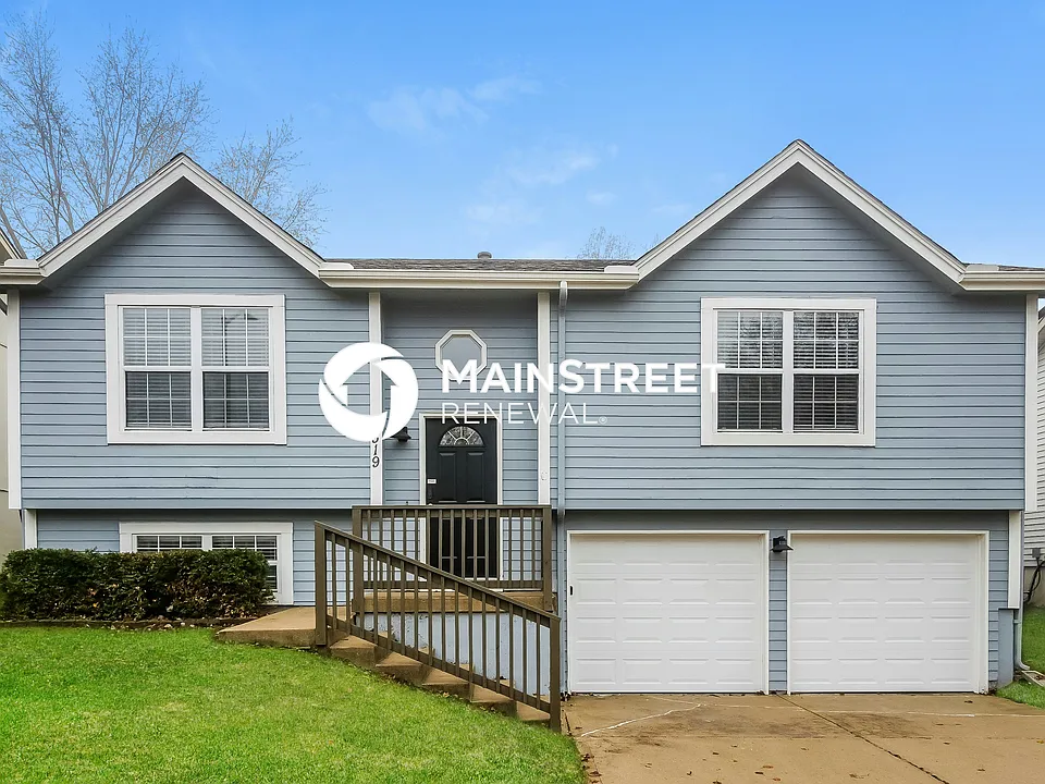 8519 NE 110th Ter